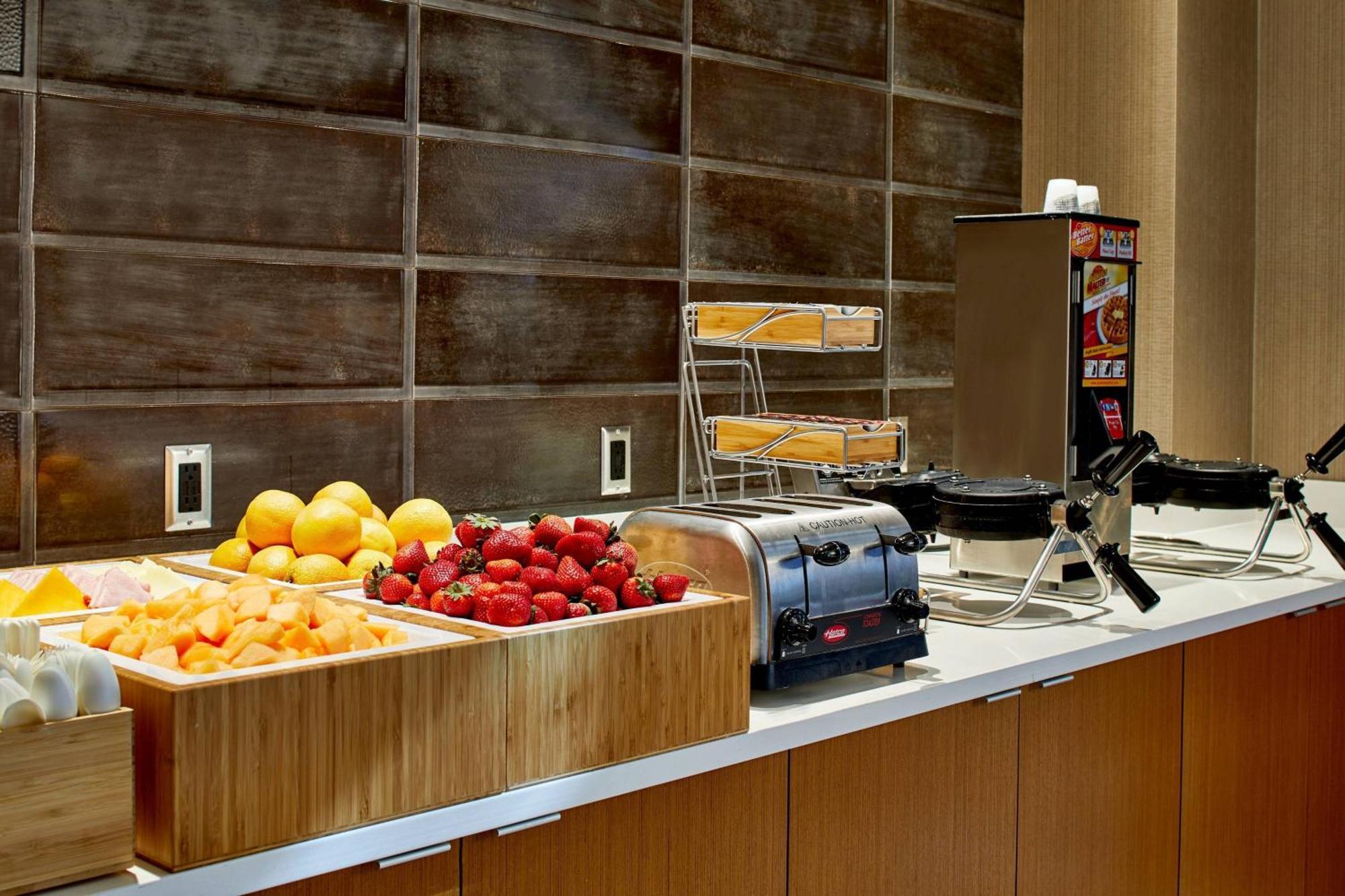 Springhill Suites Charlotte At Carowinds Extérieur photo